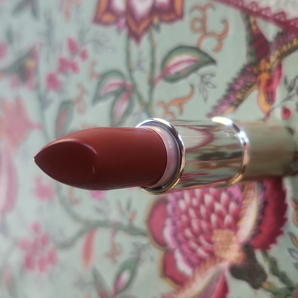NIB Orgins Terra Cotta Lip Color - Picture 2 of 3